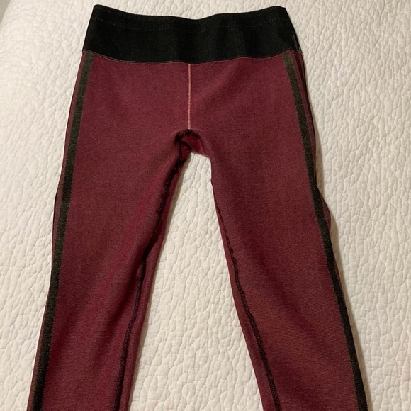 Fabletics High-Waisted Seamless Stripe Leggings | Size L | Black w/ Pink & Green - Picture 8 of 12